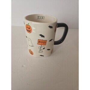 Rae Dunn PEANUTS SNOOPY 2024 Halloween Mug Boo Sign Spooky 16 oz. EUC